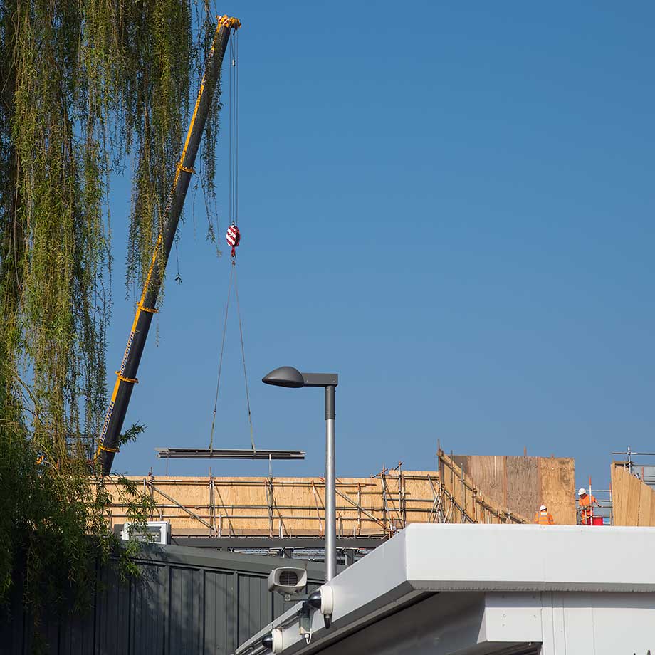 Photographed on 8th April 2017 @ 09:51
This is picture number 17 of 99 Crossrail