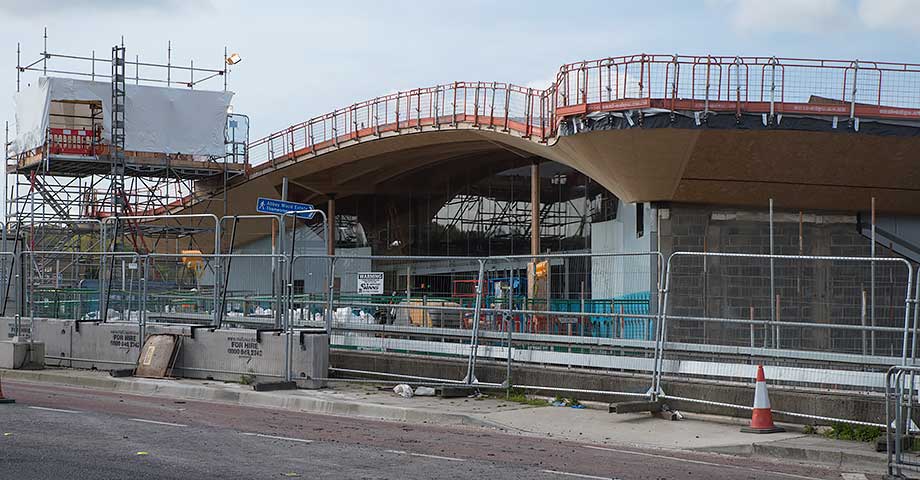 Photographed on 11th April 2017 @ 10:31
This is picture number 50 of 99 Crossrail
