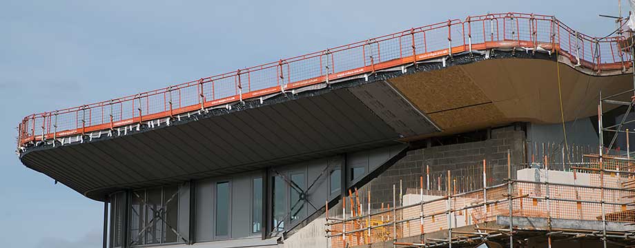 Photographed on 11th April 2017 @ 10:34
This is picture number 51 of 99 Crossrail