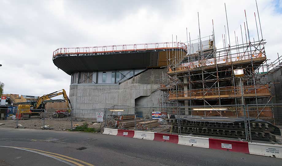 Photographed on 17th April 2017 @ 13:50
This is picture number 78 of 99 Crossrail
