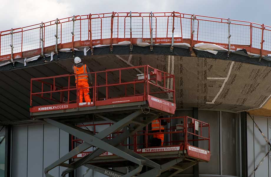 Photographed on 18th April 2017 @ 13:58
This is picture number 80 of 99 Crossrail