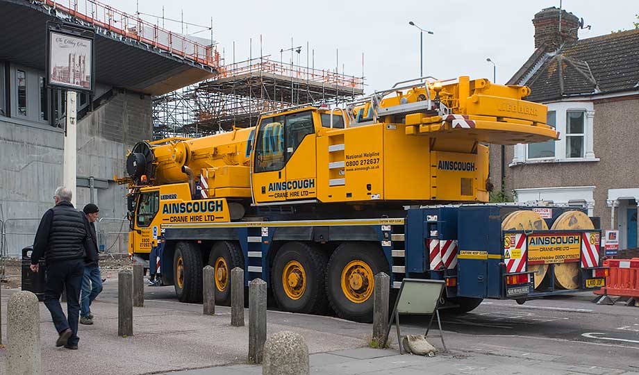 Photographed on 21st April 2017 @ 07:16
This is picture number 89 of 99 Crossrail