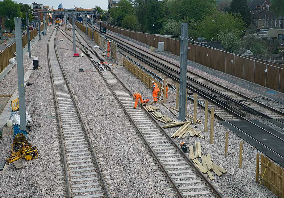 Photographed on 23rd April 2017 @ 12:54
This is picture number 98 of 99 Crossrail