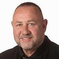 Barry Saunders